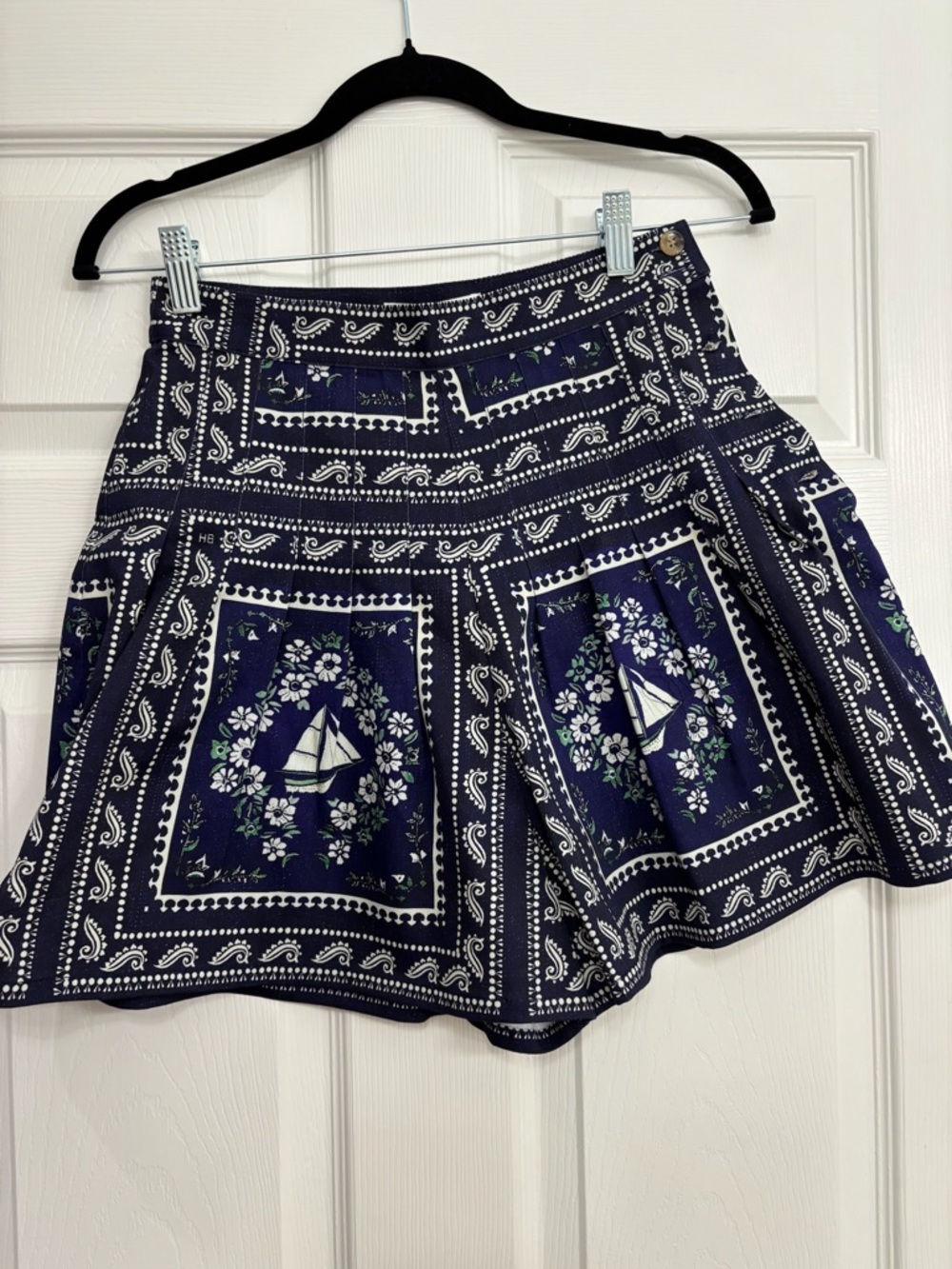 HUNTER BELL Navy Sailboat-Print High Waist Shorts
